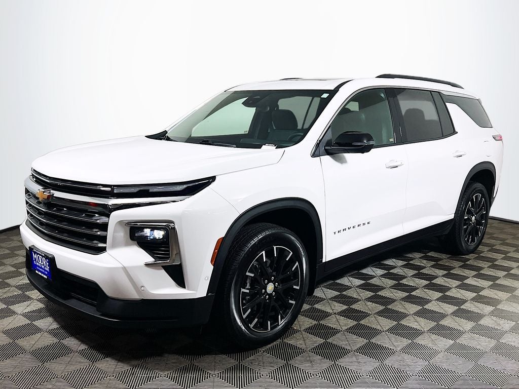 2025 Chevrolet Traverse LT 2LT