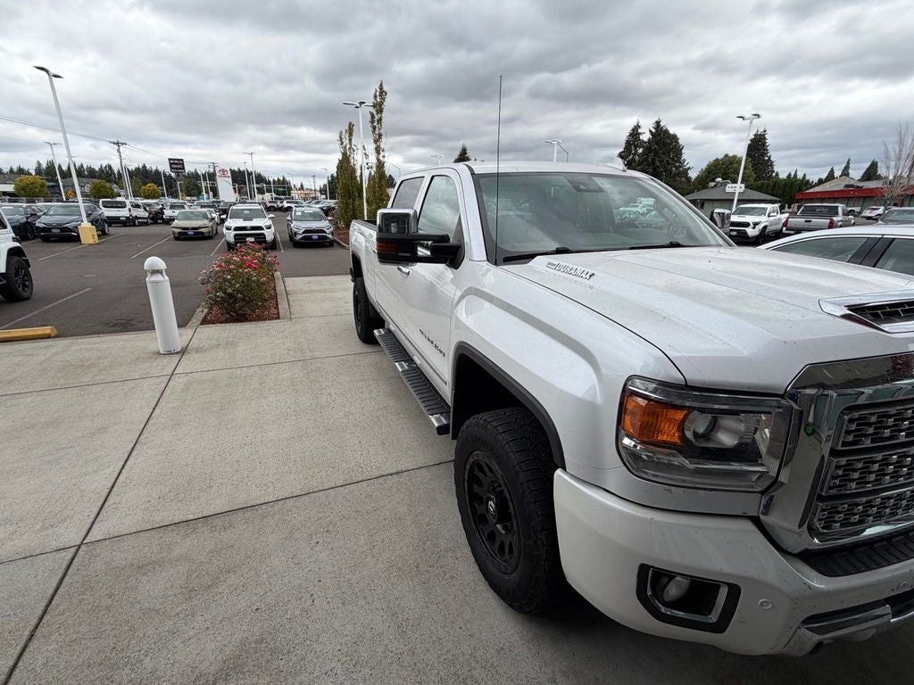 2018 GMC Sierra 2500HD Denali
