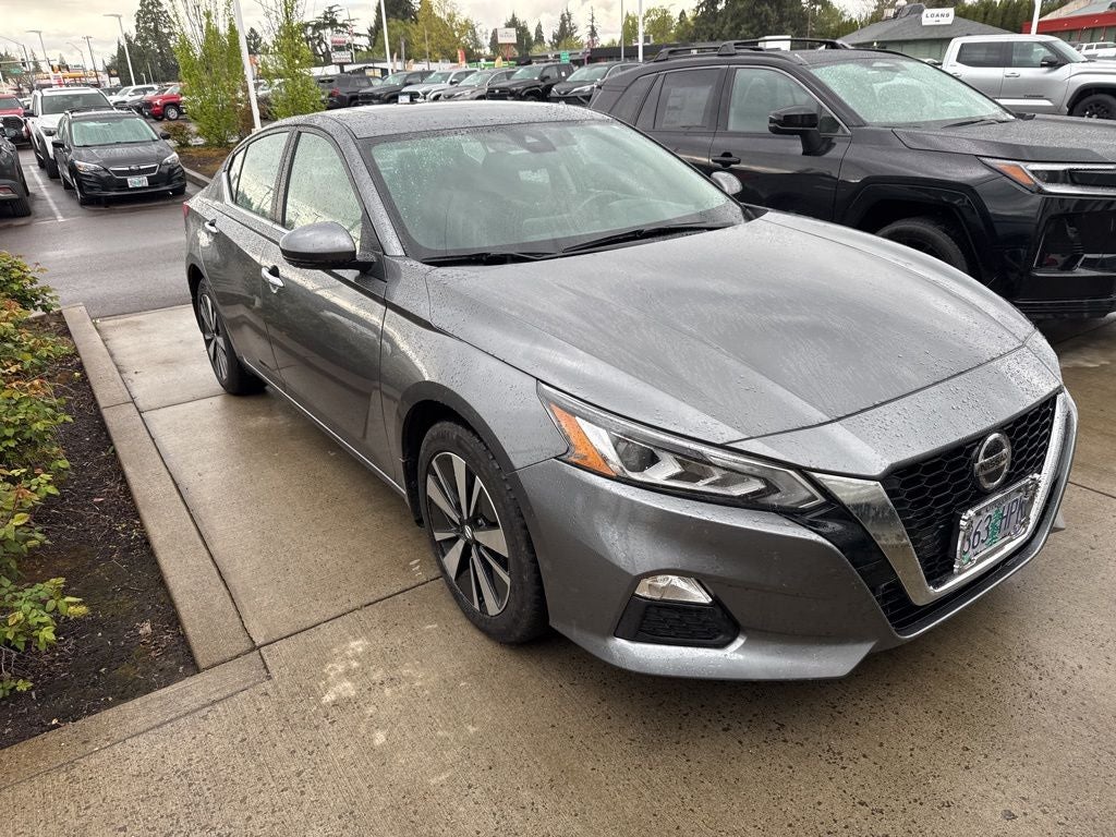 2022 Nissan Altima 2.5 SV