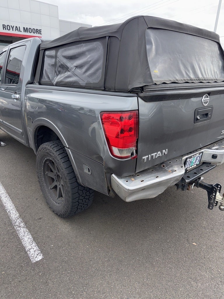 2015 Nissan Titan SL