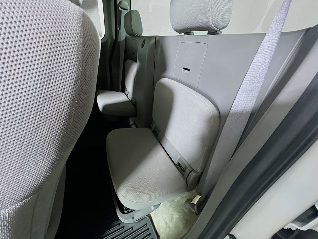 2014 Nissan Frontier S