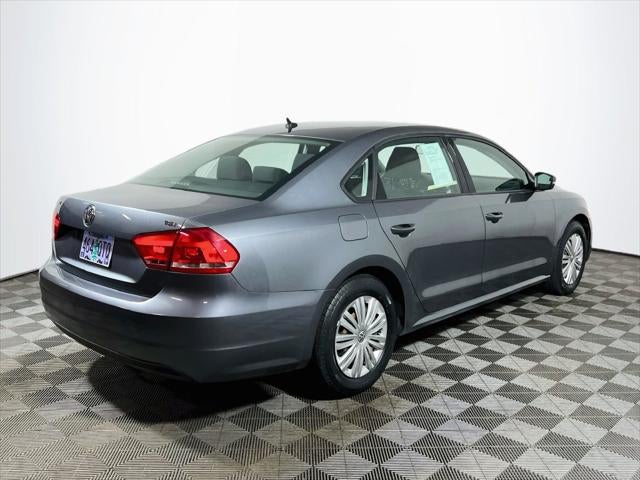 2014 Volkswagen Passat 1.8T S