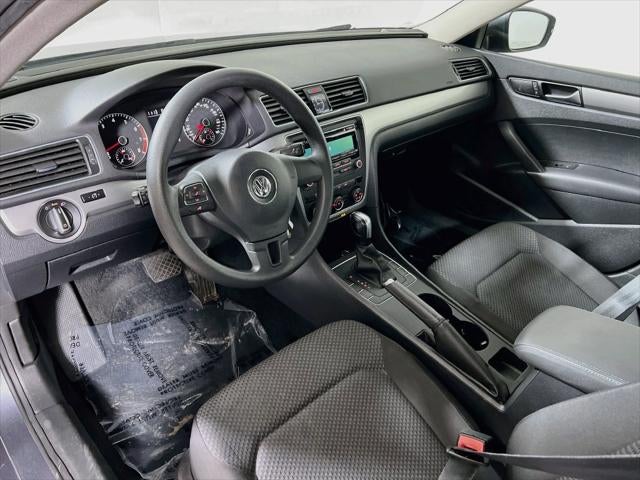 2014 Volkswagen Passat 1.8T S