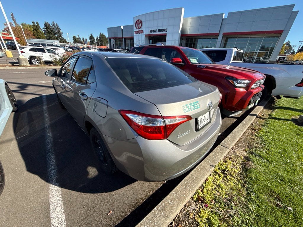 2015 Toyota Corolla LE