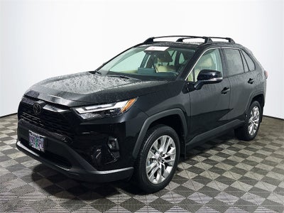 2025 Toyota RAV4 XLE Premium