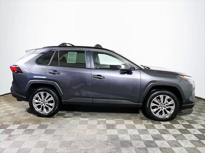 2025 Toyota RAV4 XLE Premium