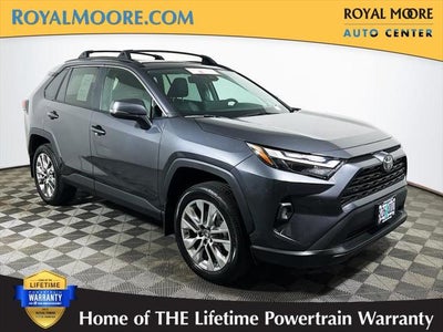 2025 Toyota RAV4 XLE Premium