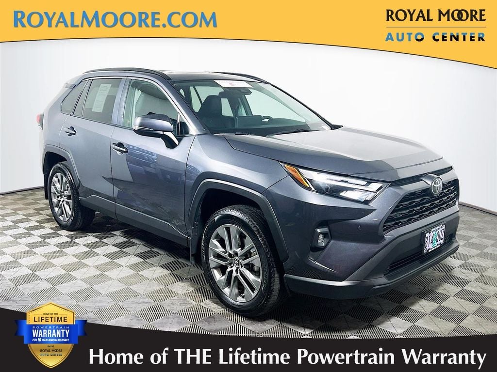 2025 Toyota RAV4 XLE Premium