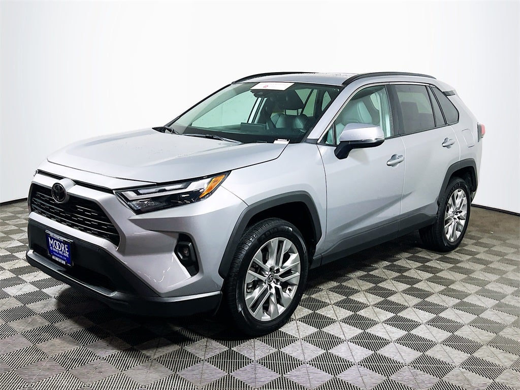 2024 Toyota RAV4 XLE Premium