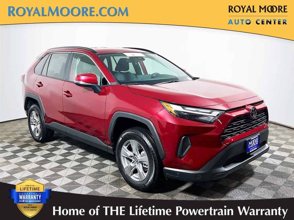 2025 Toyota RAV4 XLE