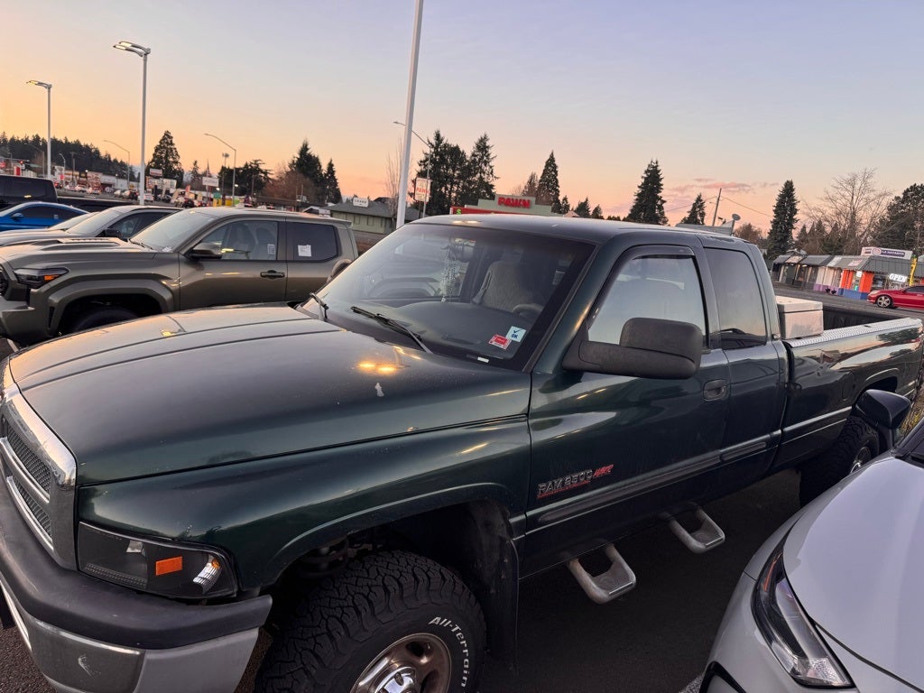 2001 Dodge Ram 2500 4dr Quad Cab 155" WB HD 4WD