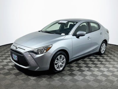 2019 Toyota Yaris L