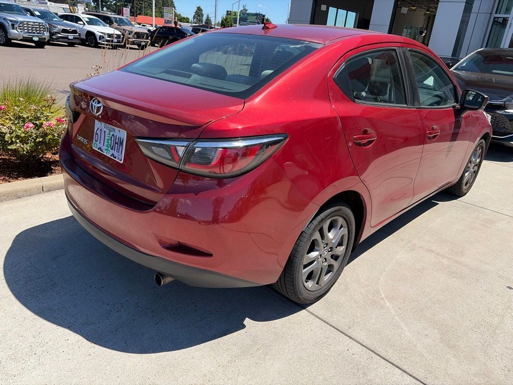 2020 Toyota Yaris LE