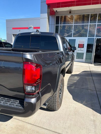 2022 Toyota Tacoma TRD Off-Road V6