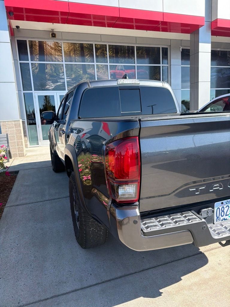 2022 Toyota Tacoma TRD Off-Road V6