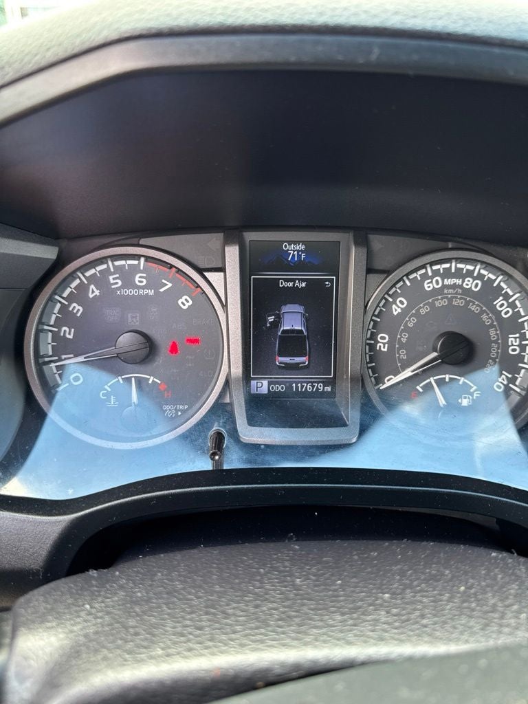 2016 Toyota Tacoma SR V6