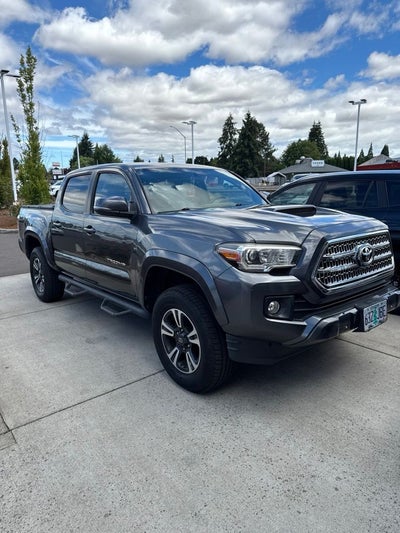 2016 Toyota Tacoma SR V6