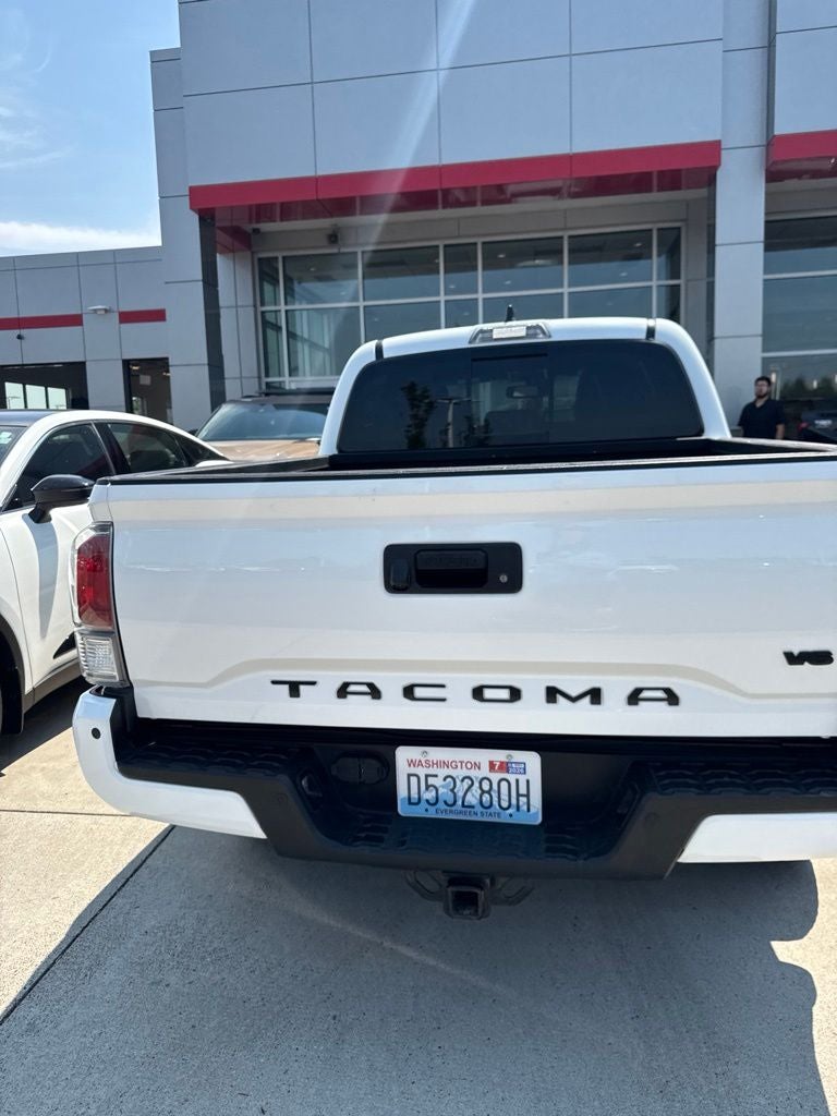 2022 Toyota Tacoma TRD Off-Road V6