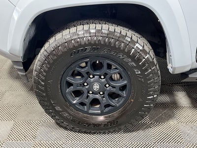 2021 Toyota Tacoma SR5 V6