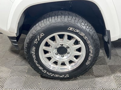 2022 Toyota Tacoma SR5 V6
