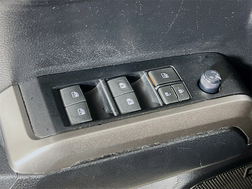 2022 Toyota Tacoma Limited V6