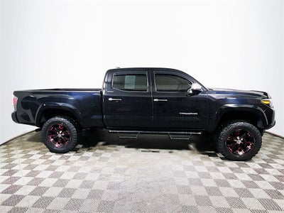 2022 Toyota Tacoma Limited V6