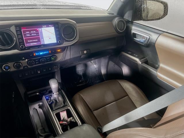 2022 Toyota Tacoma Limited V6