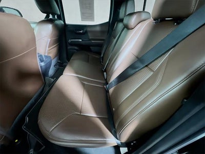 2022 Toyota Tacoma Limited V6