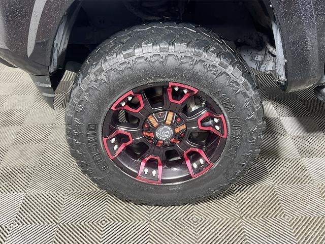 2022 Toyota Tacoma Limited V6