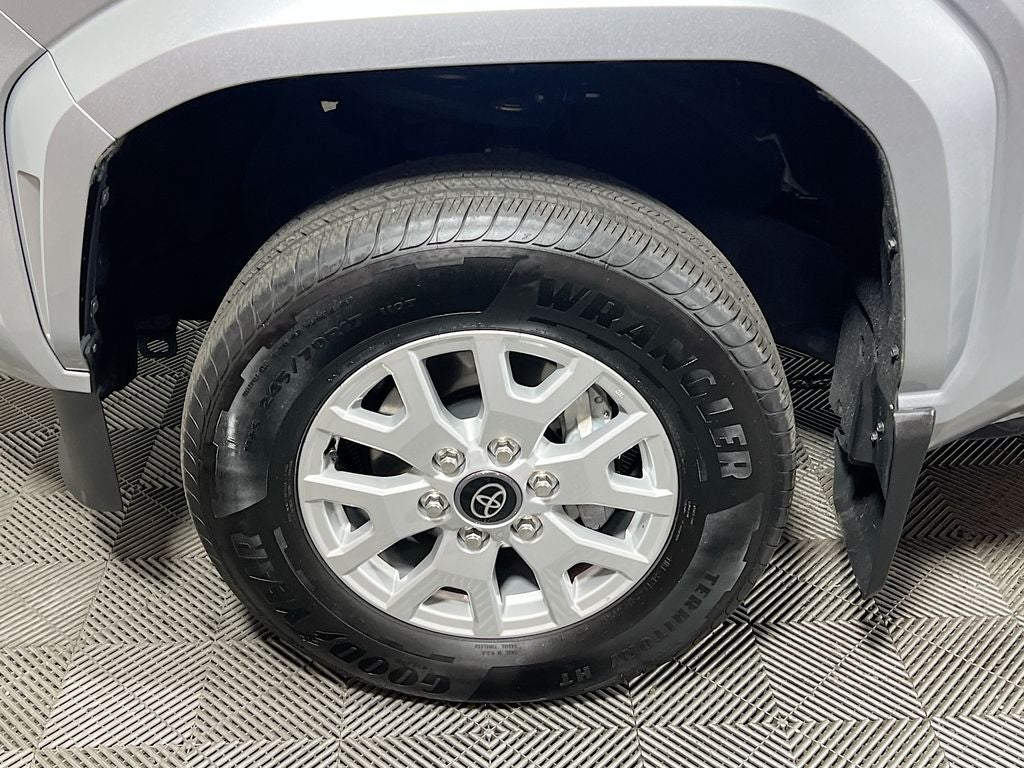 2025 Toyota Tacoma SR5