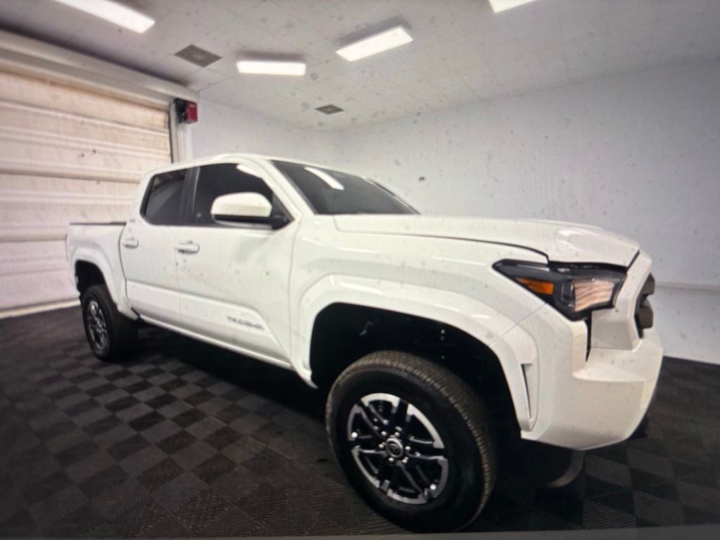 2024 Toyota Tacoma SR5