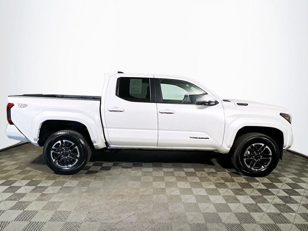 2024 Toyota Tacoma Hybrid TRD Sport