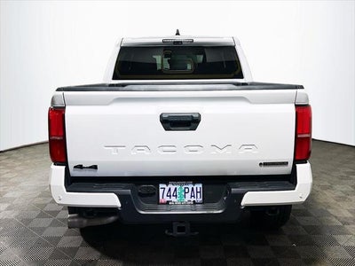 2024 Toyota Tacoma Hybrid TRD Sport