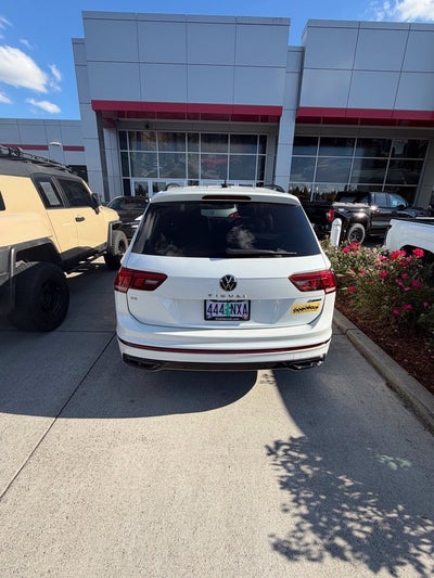 2022 Volkswagen Tiguan 2.0T SE R-Line Black