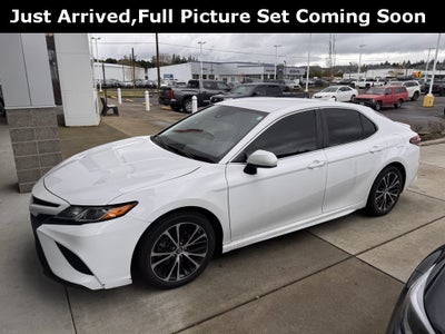 2019 Toyota Camry SE