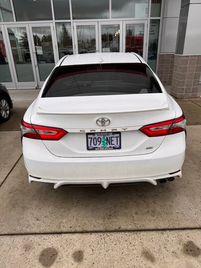 2019 Toyota Camry SE