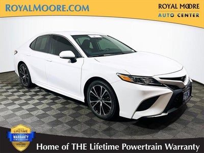2019 Toyota Camry SE