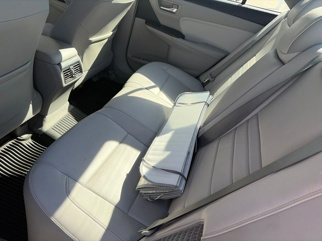 2017 Toyota Camry Hybrid XLE