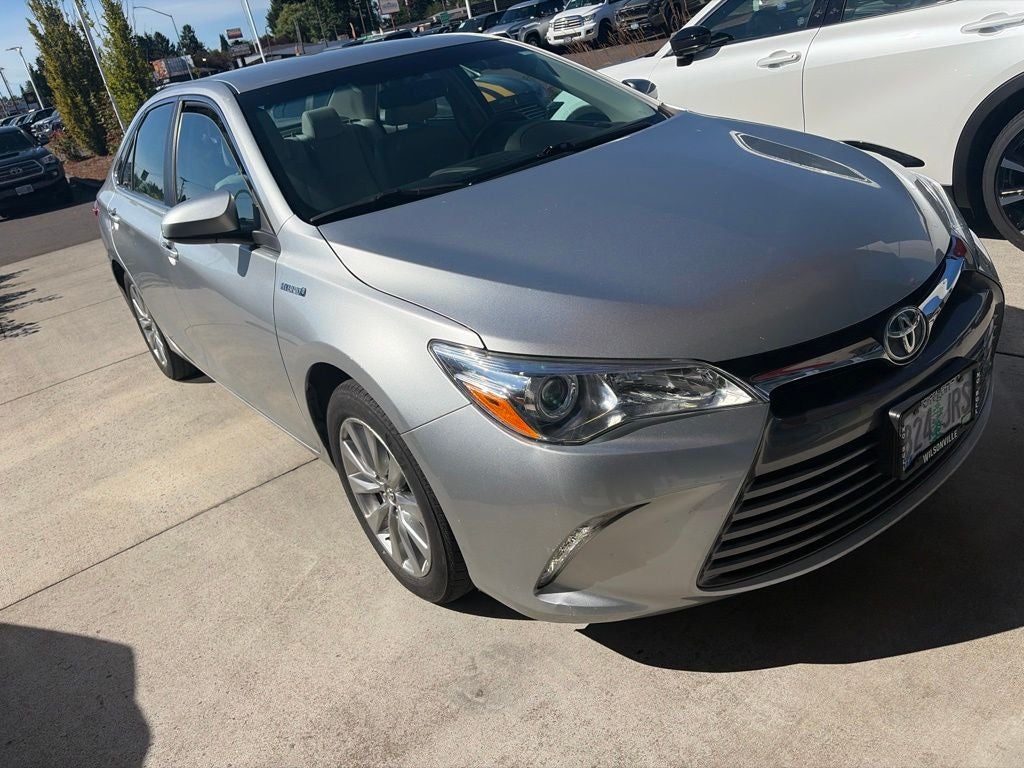 2017 Toyota Camry Hybrid XLE