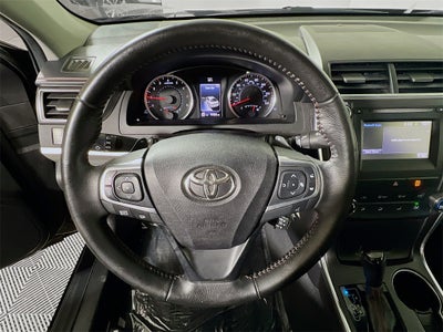 2016 Toyota Camry SE