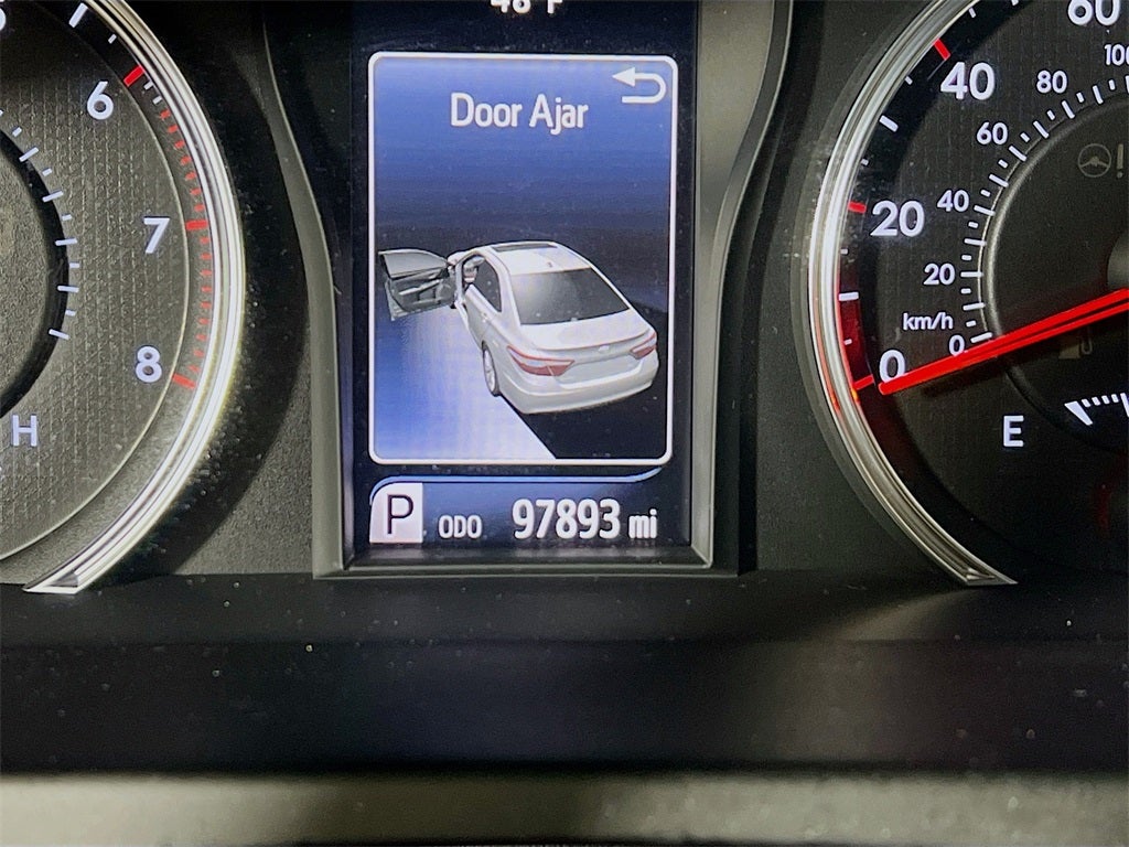 2016 Toyota Camry SE