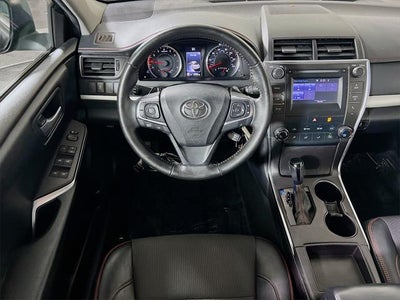 2016 Toyota Camry SE