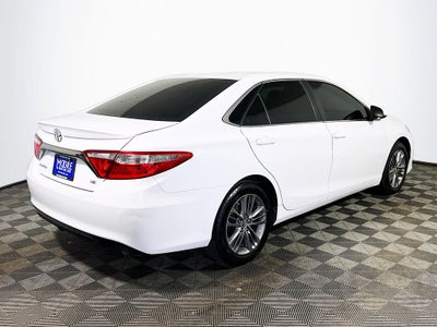 2016 Toyota Camry SE