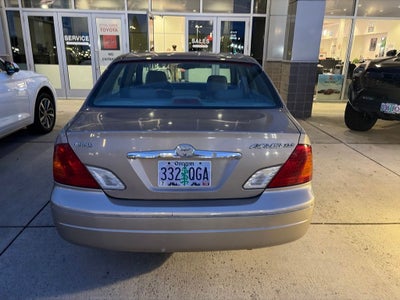 2000 Toyota Avalon XL
