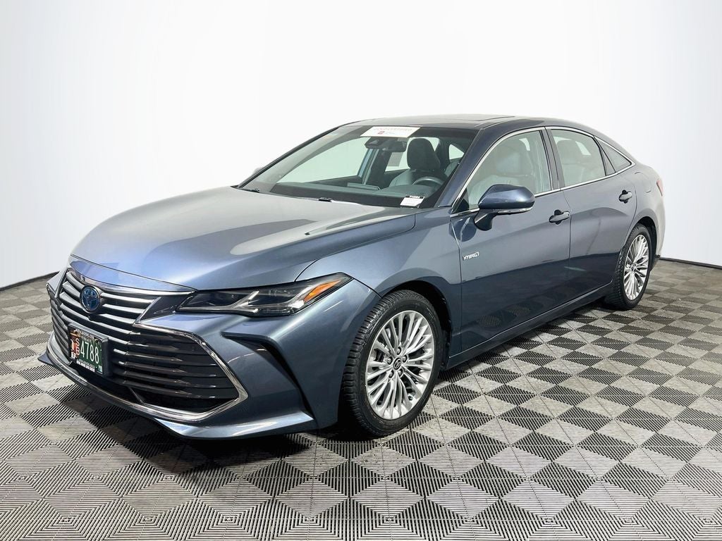 2021 Toyota Avalon Hybrid Limited