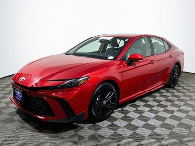 2025 Toyota Camry SE
