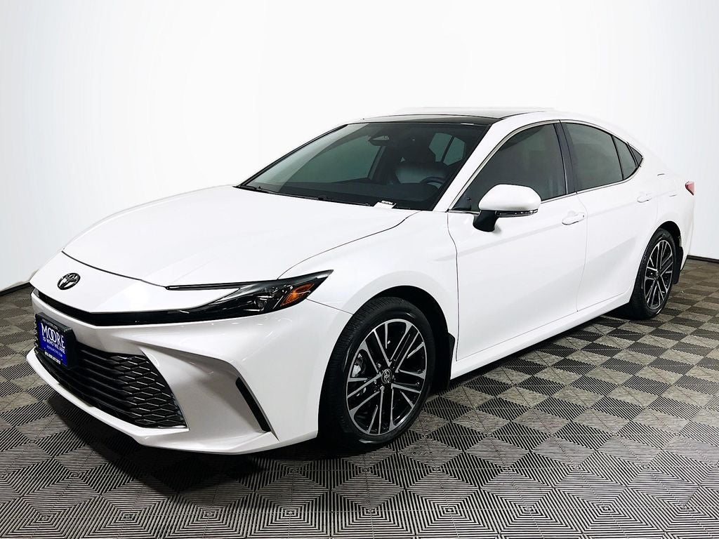 2025 Toyota Camry XLE