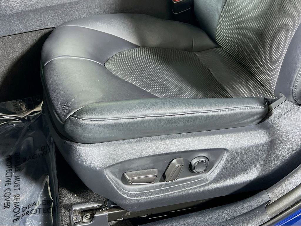2023 Toyota Camry Hybrid XLE