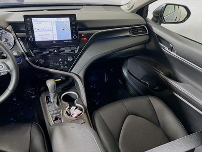 2023 Toyota Camry Hybrid XLE