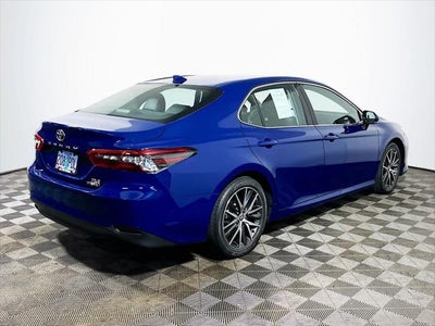 2023 Toyota Camry Hybrid XLE